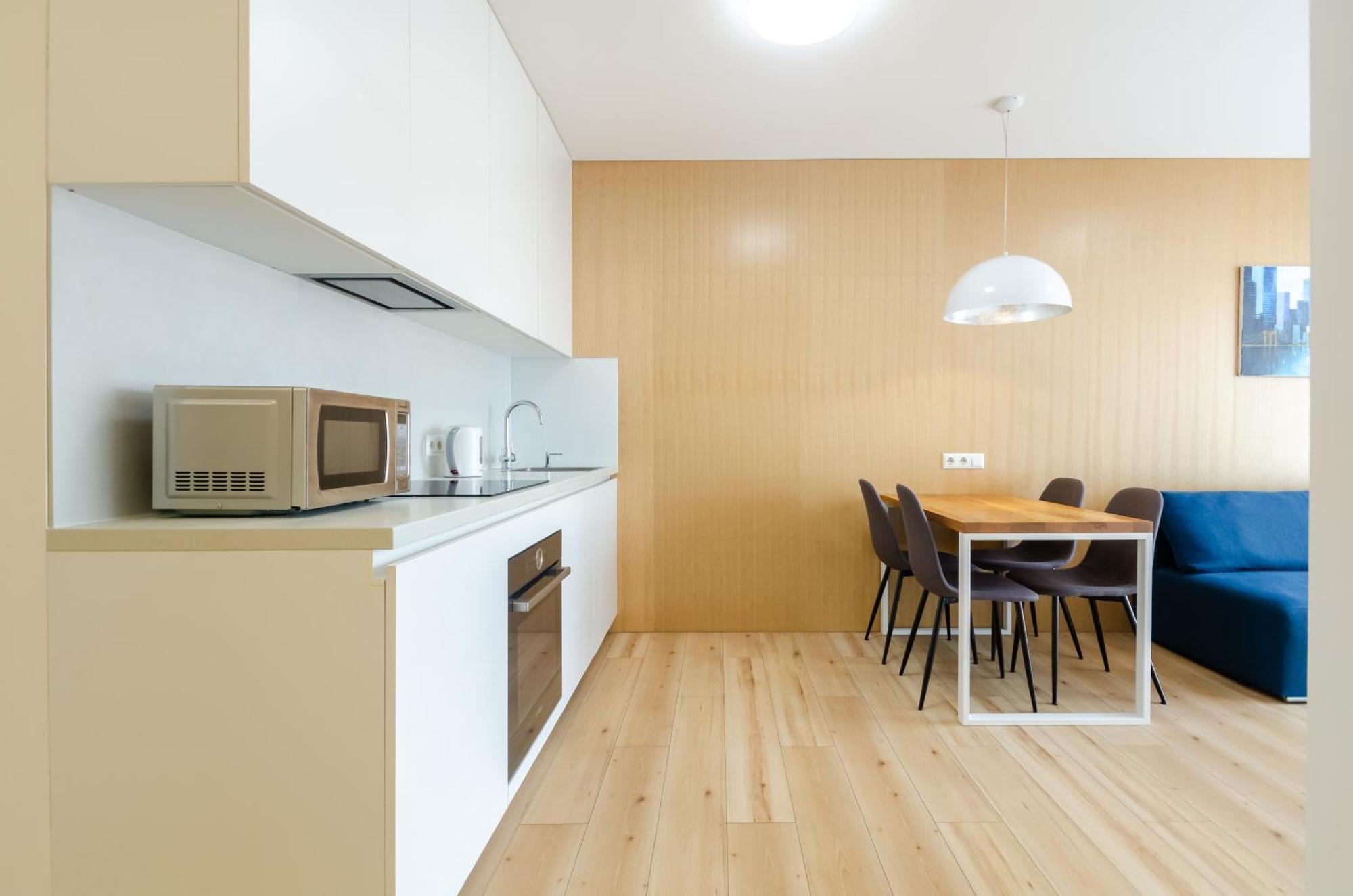 Petrovdom 234-241-86-96 In City View Apartments At Rc Kvartet,Near Central Railway Station 키예프 외부 사진