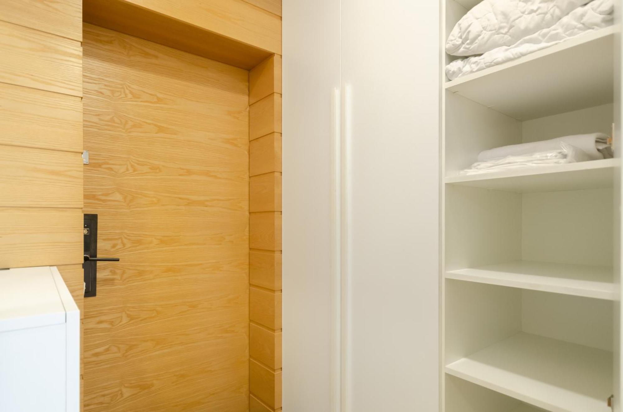 Petrovdom 234-241-86-96 In City View Apartments At Rc Kvartet,Near Central Railway Station 키예프 외부 사진