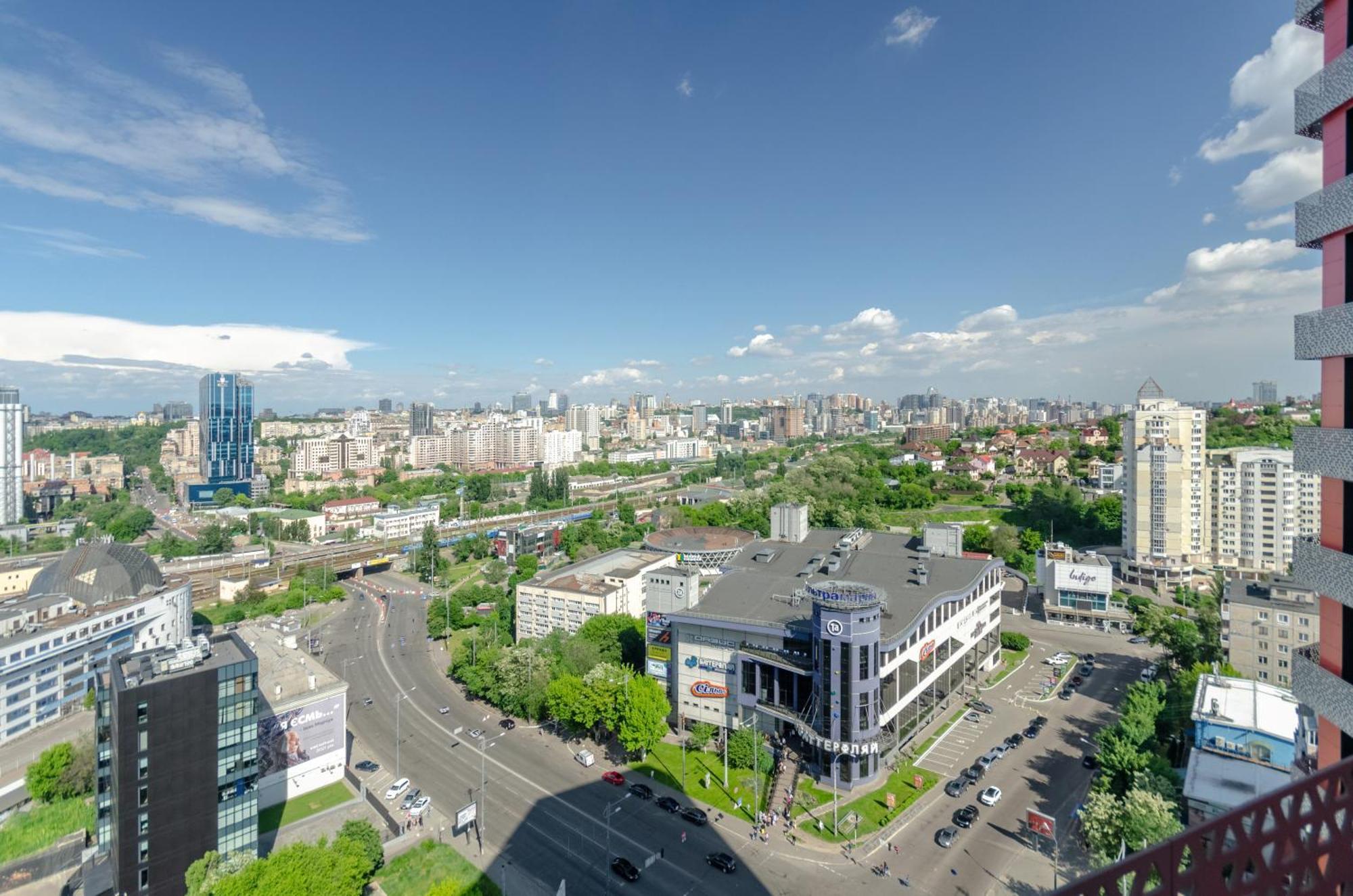Petrovdom 234-241-86-96 In City View Apartments At Rc Kvartet,Near Central Railway Station 키예프 외부 사진