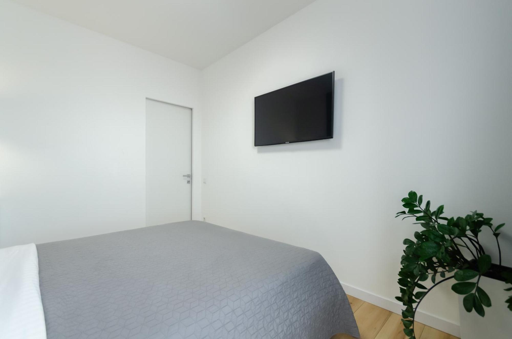 Petrovdom 234-241-86-96 In City View Apartments At Rc Kvartet,Near Central Railway Station 키예프 외부 사진